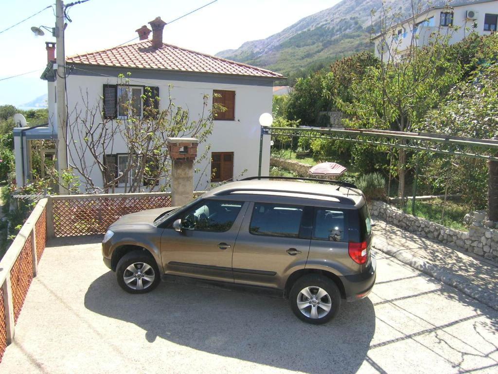 Apartments Jadranka With Magnificent Views Of The Sea - Baska المظهر الخارجي الصورة